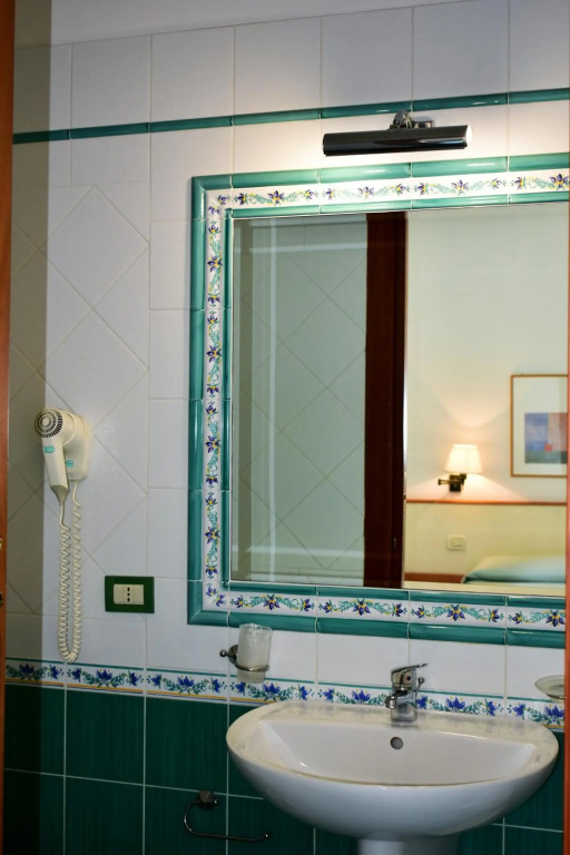Hotel photo 30
