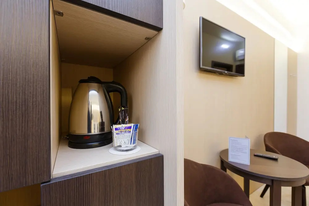 Superior Double room with balcony and with garden view (full double bed)