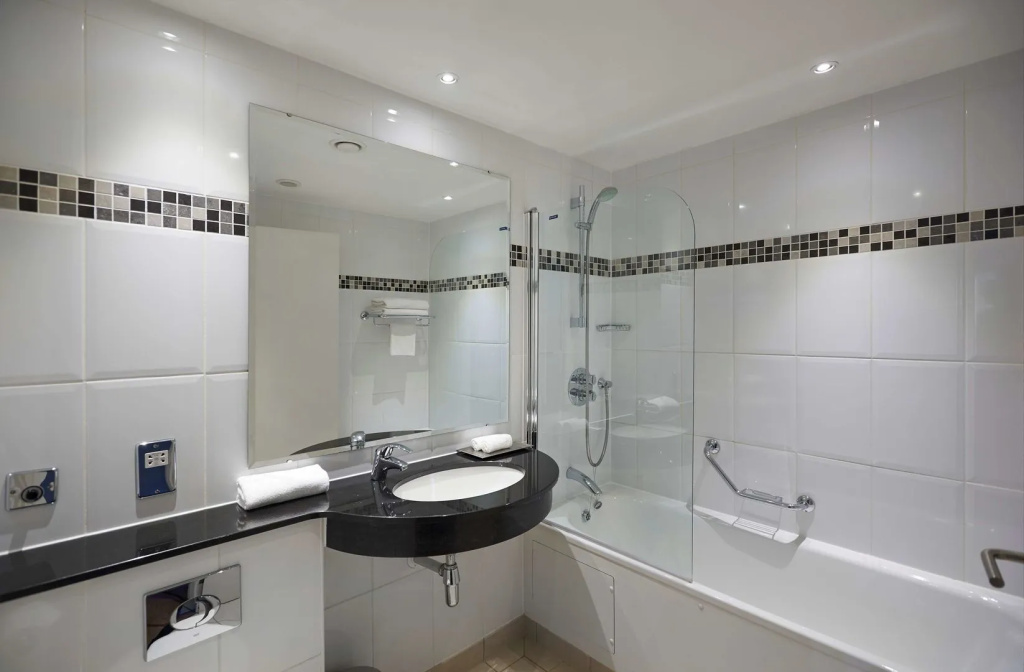 DoubleTree by Hilton Bristol North - Général