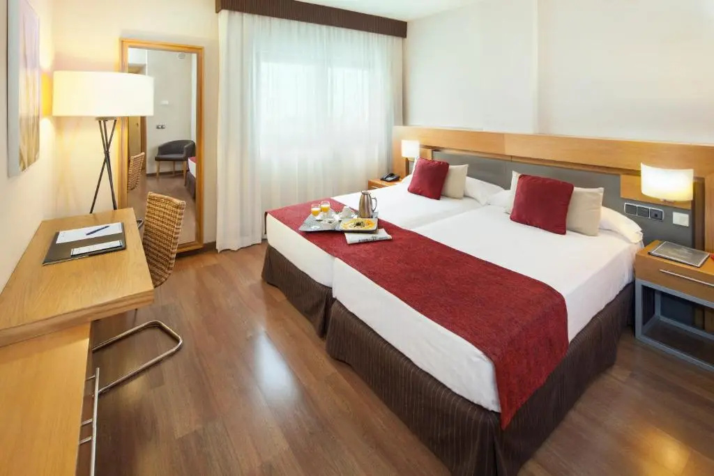 Hotel Guadalmedina - Chambres