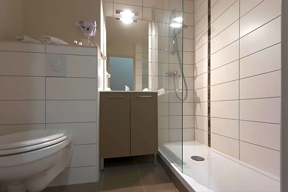 Comfort room