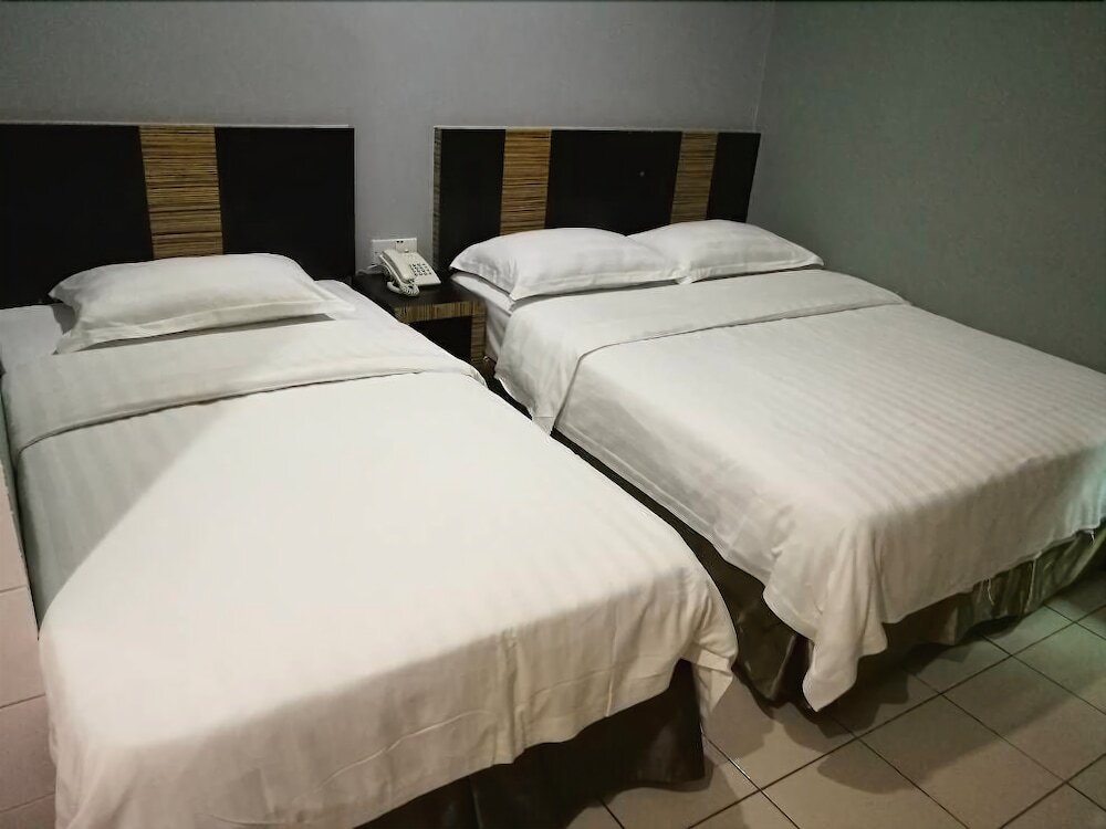 Hotel Traveller