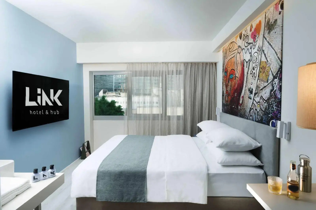 Link hotel & Hub By Dan Hotels — фото