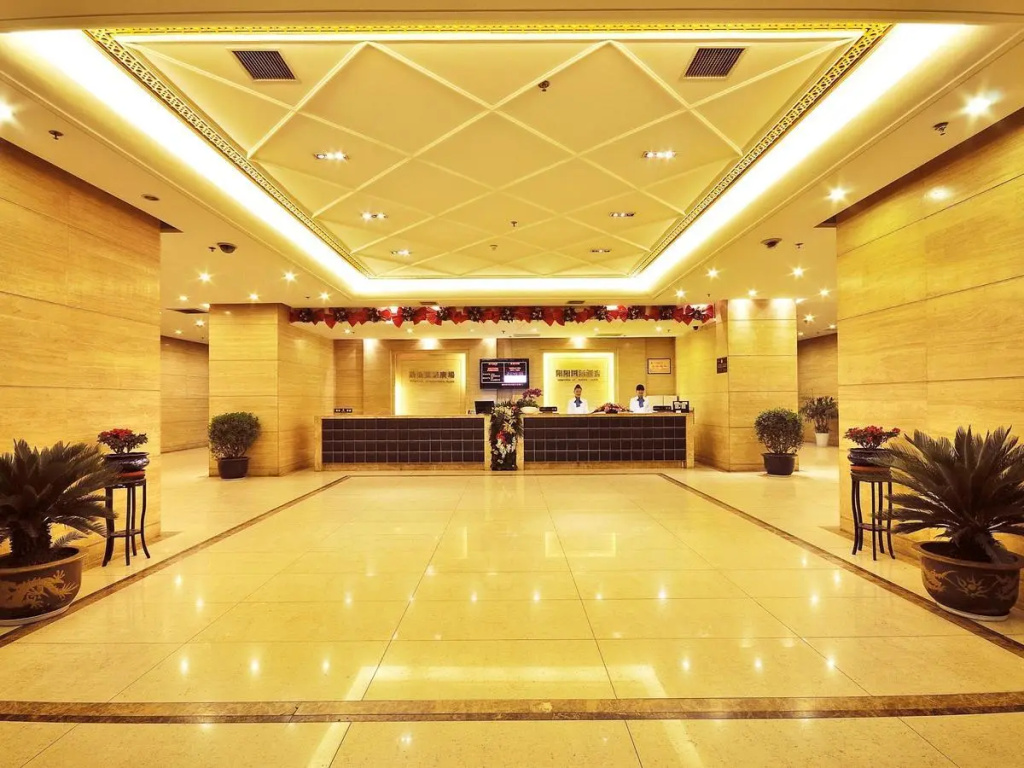 Lobby & Reception