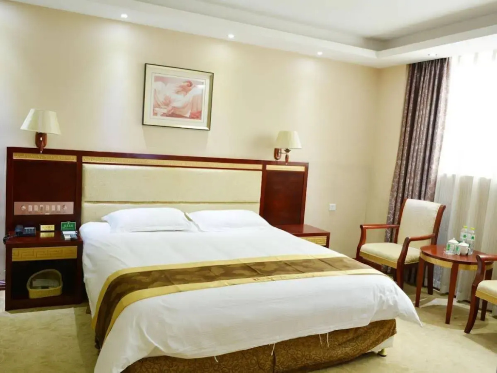 Greentree Alliance Hezhou Babu District Lingfeng Square Hotel - Général