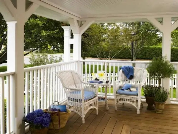 Balcony & Terrace