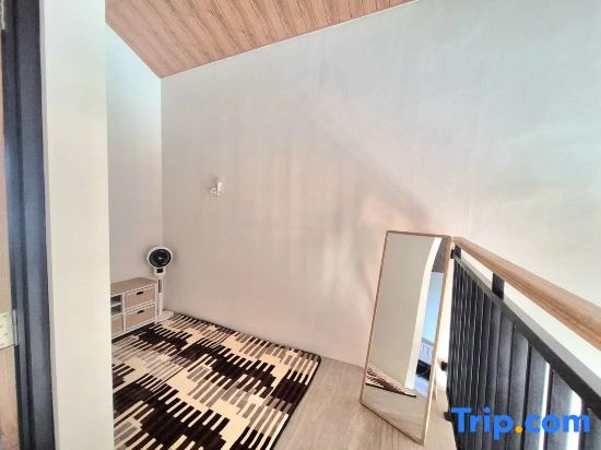 Villa Bangunjiwo by Yustien Homestay (Entire House 4 Beds)