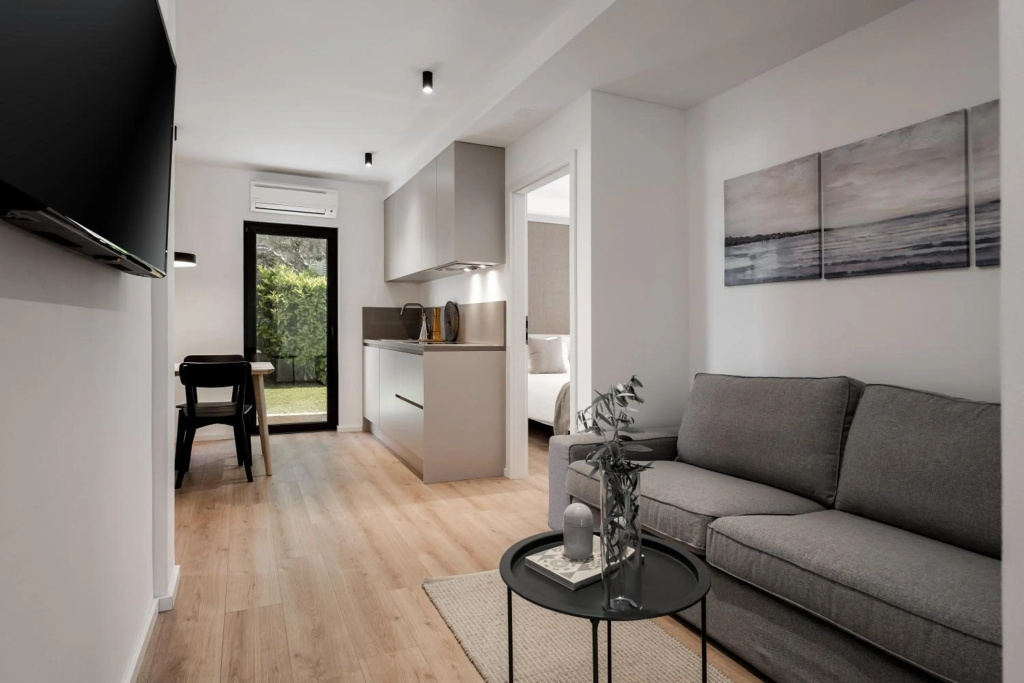 Upper Sea View Apartments