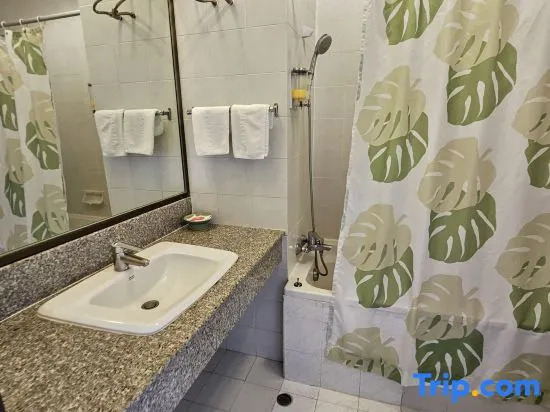 Двухместный номер Deluxe двуспальная кровать в Sirin Hotel Hua Hin