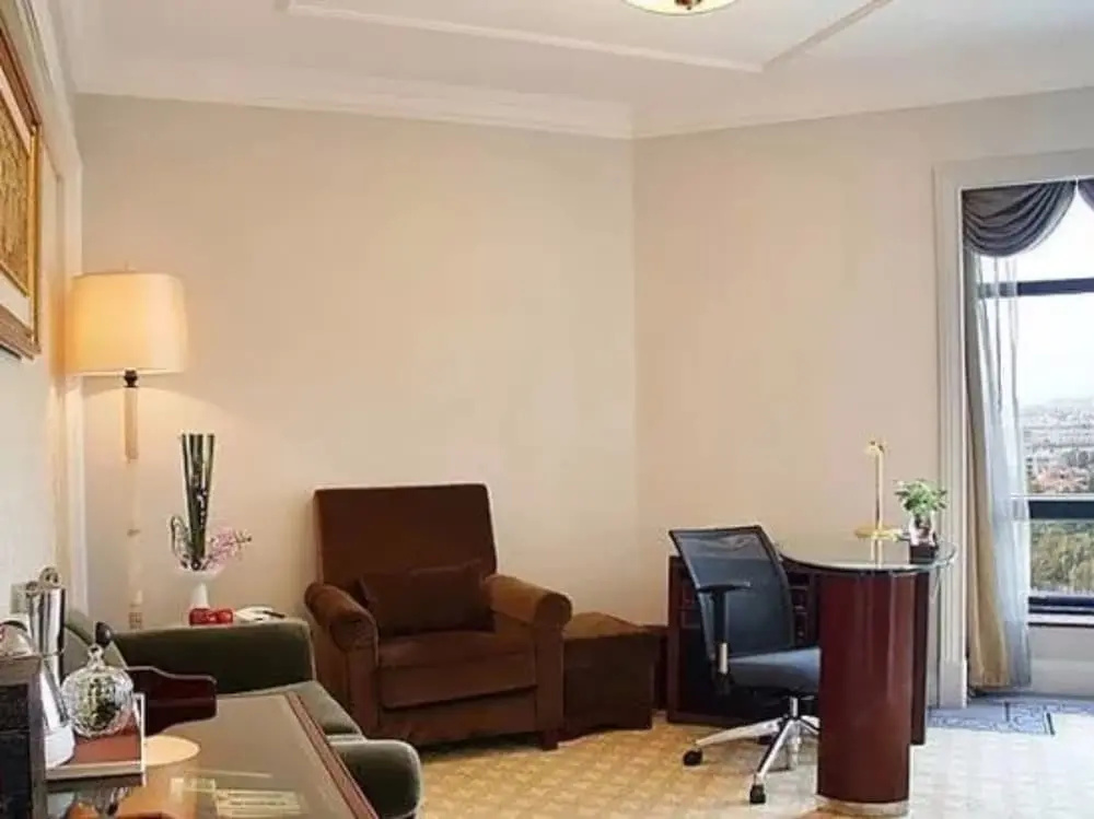 Premier Double room (full double bed)