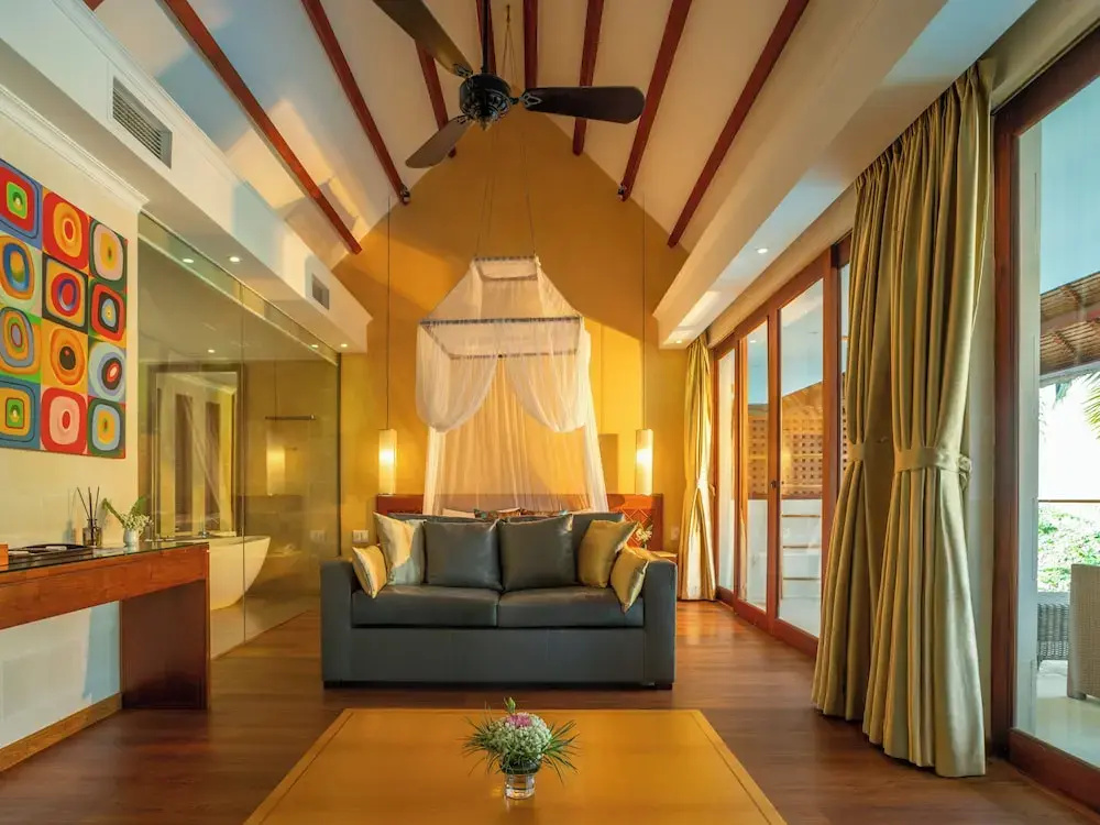 Suite with view