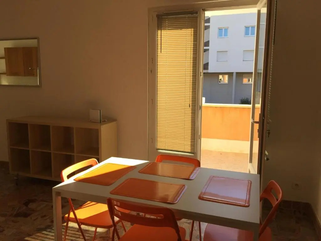 Apartment with balcony