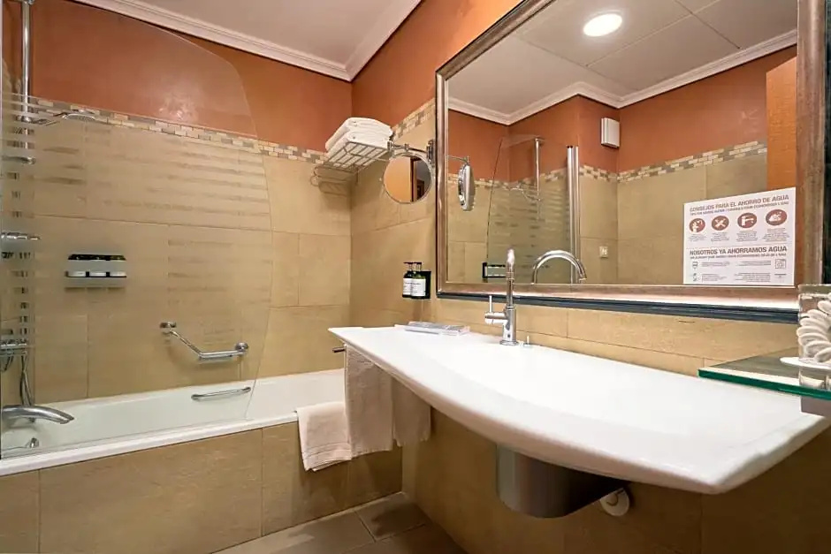 Becquer Hotel, Historic City Center - Chambres