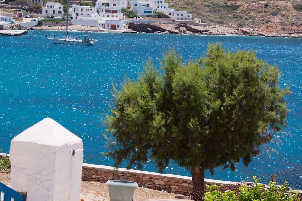 Beach & Waterfront
