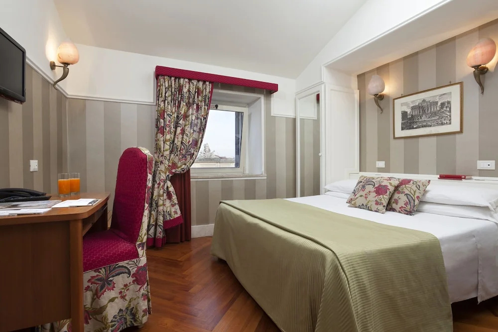 Superior Double room (full double bed)