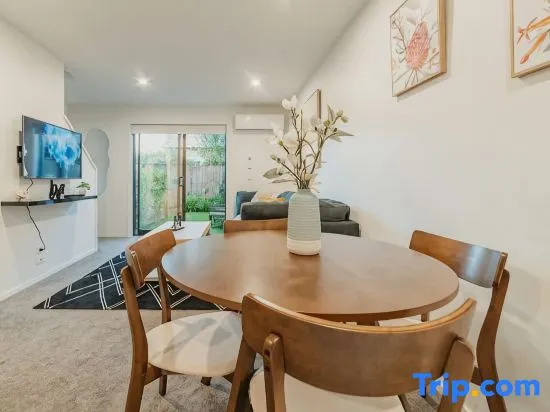2BR Stay in the City, Gloucester