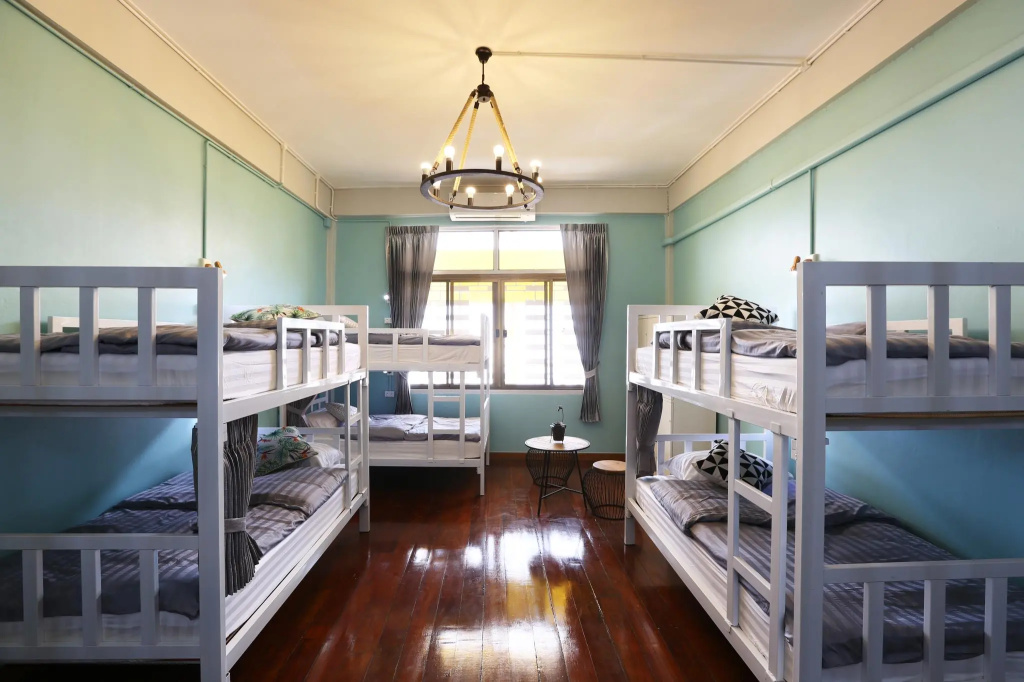 Standard Family room