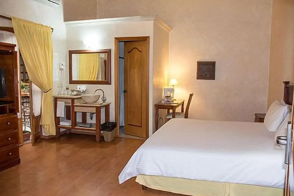 Hostal De La Monja - Chambres