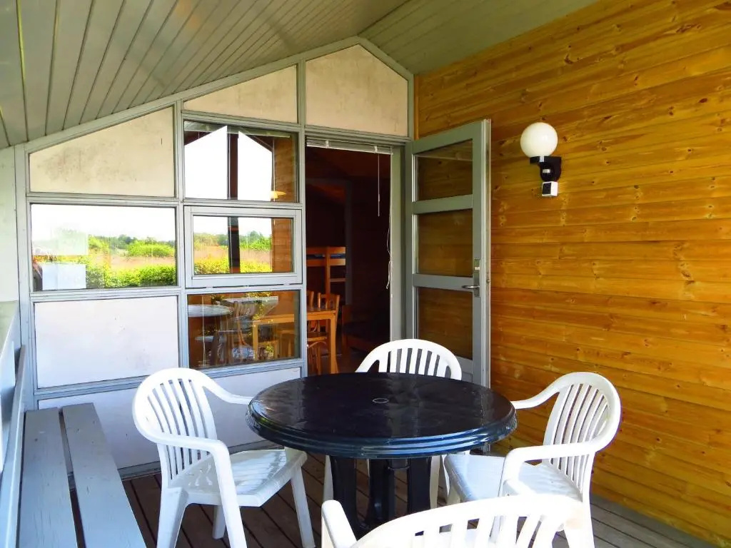 Standard Cottage