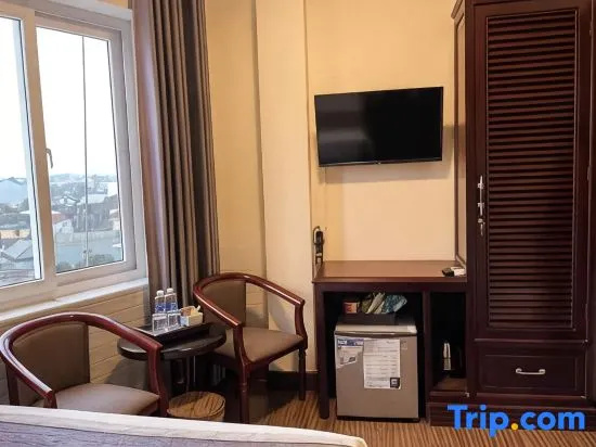 Hue Crown Boutique Hotel - Chambres
