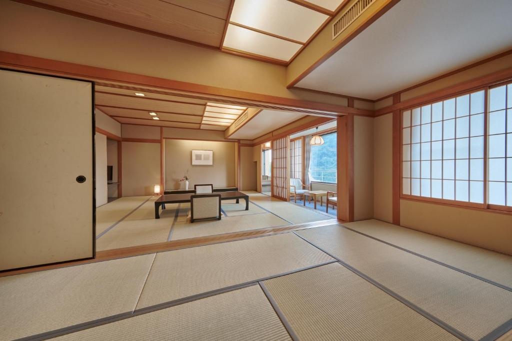 Arima Onsen Hanano – Adults Only - Tap to explore photos