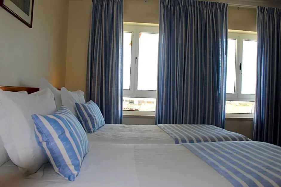 Hotel Santo Antonio Da Baia - Chambres