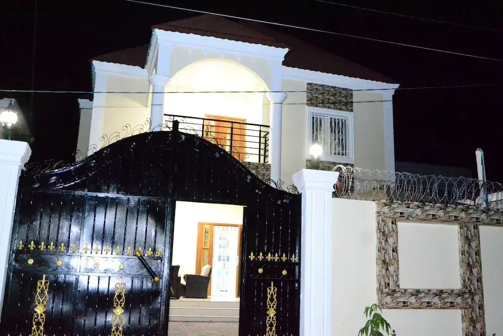 Janhas Senegambia Villa Rental 3 With Free Wi-fi