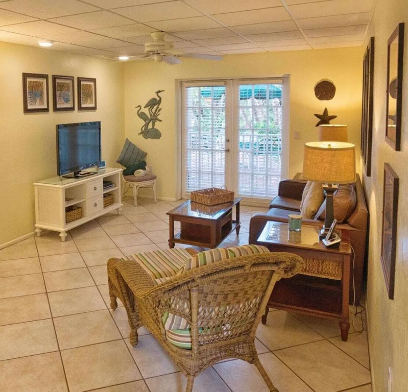 1 Bedroom Standard room with pool view