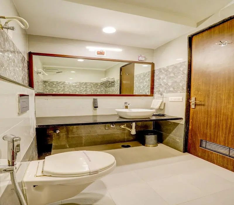 Comfort room