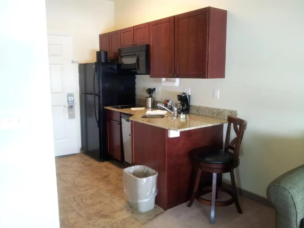 Double Suite (full double bed)