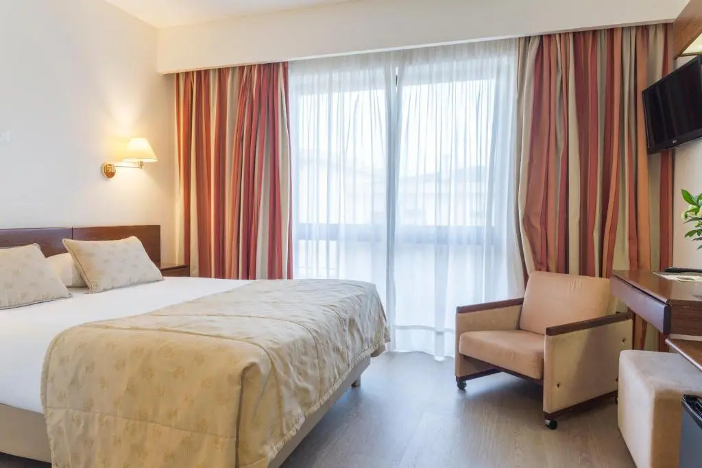 Hotel Cinquentenário & Conference Center - Chambres