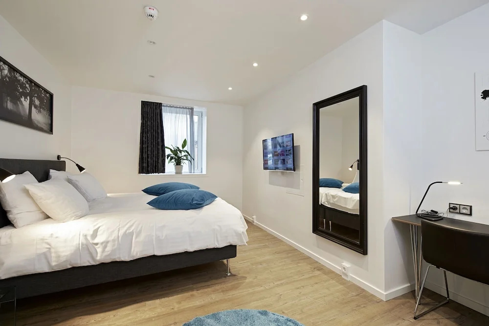 2 Bedrooms Executive Apartment