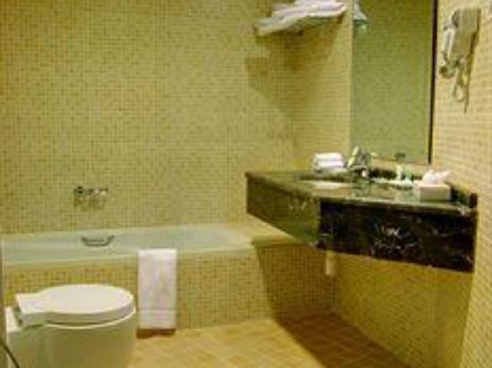 Aryana Hotel