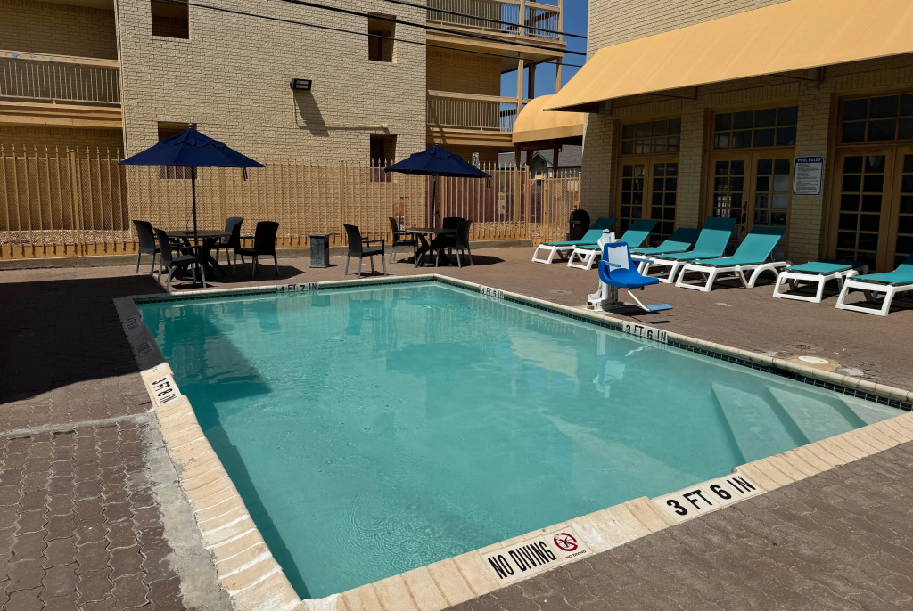 Hotel photo 11
