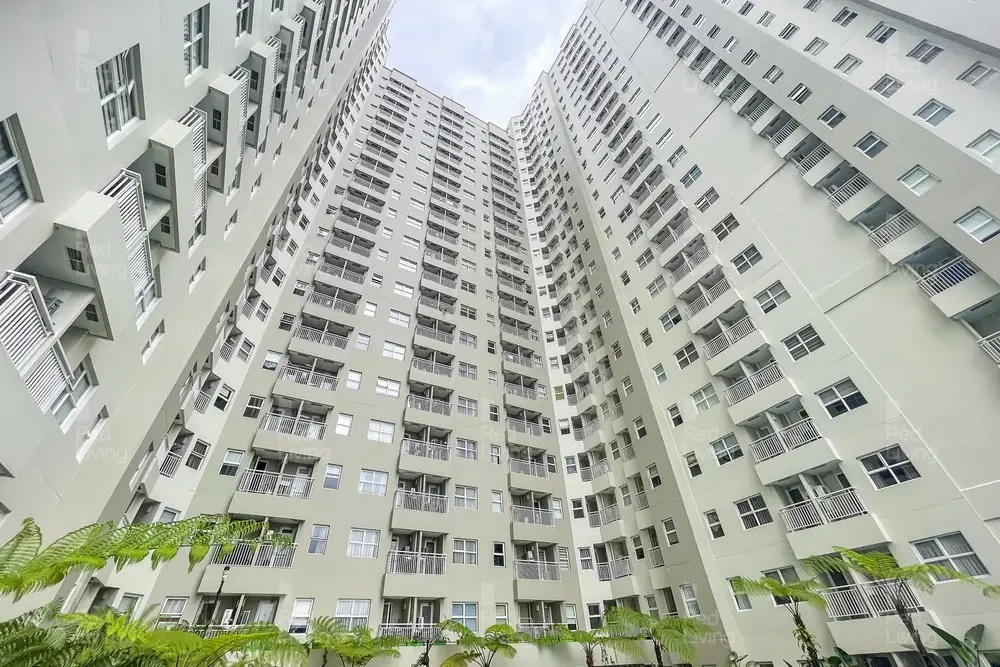 RedLiving Apartemen Parahyangan Residence - Anton Rooms