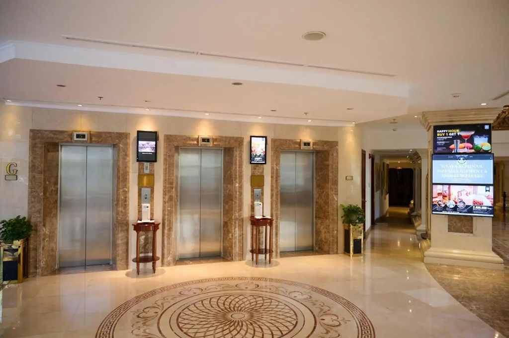 Hotel Grand Saigon - фото 18