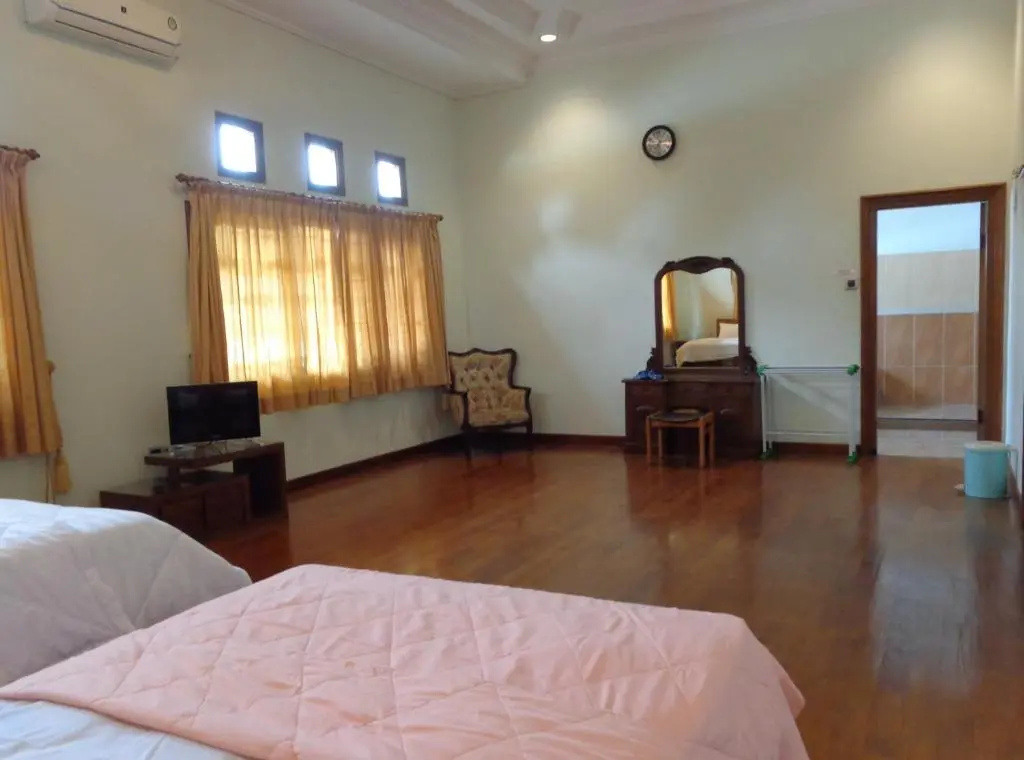 Deluxe Quadruple room