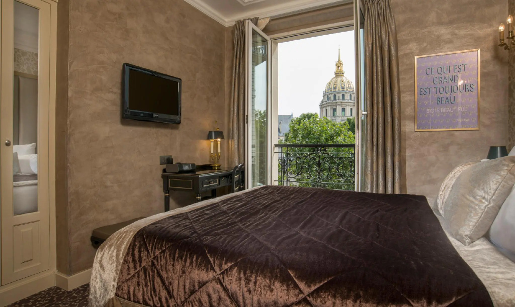Standard Double room (full double bed)
