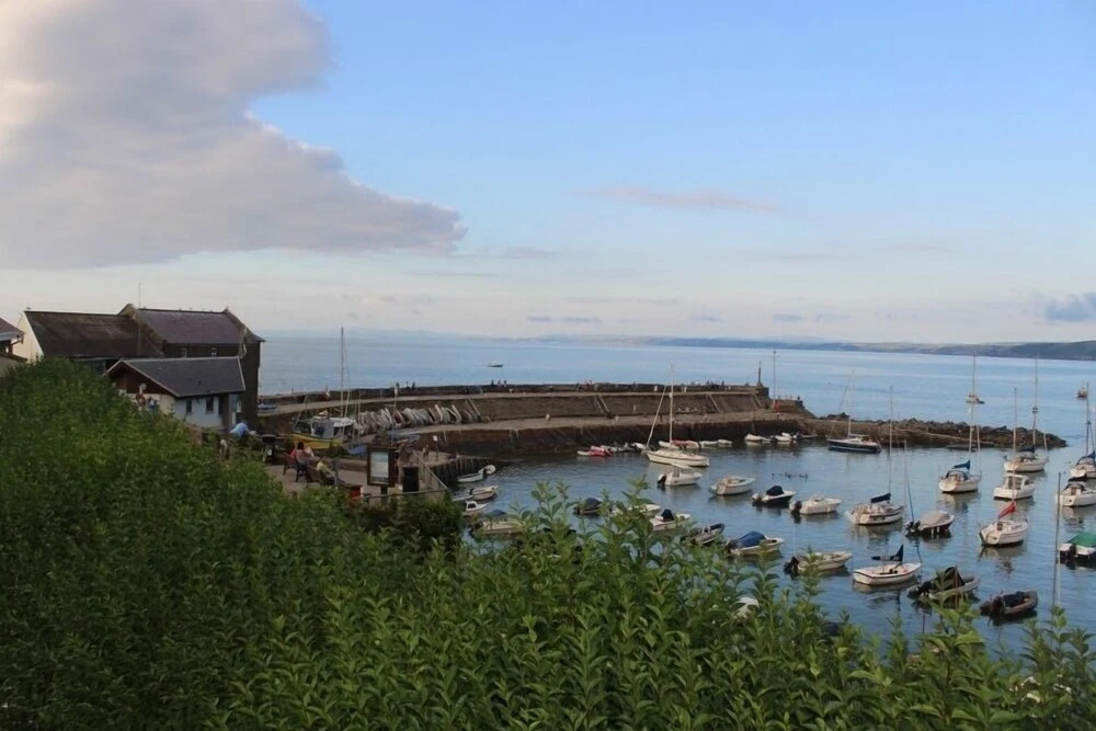 Beach & Waterfront