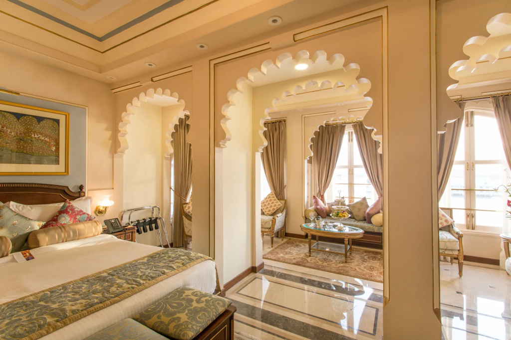 Taj Fateh Prakash Palace Udaipur