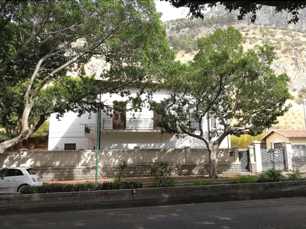 LuminHouse Apartments Mondello