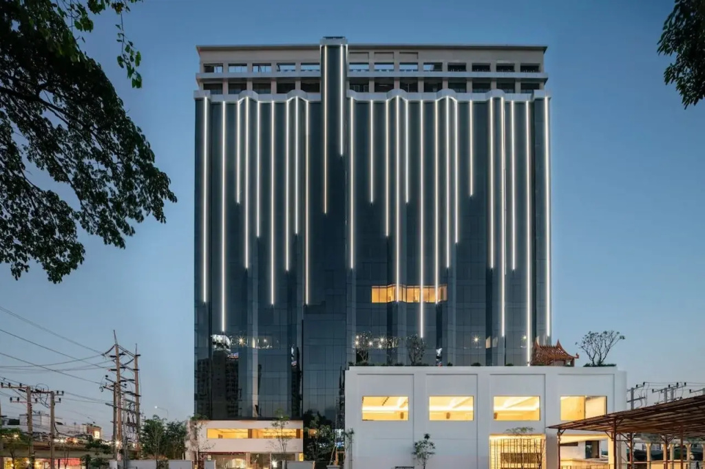 Sz Canalside Hotel — фото