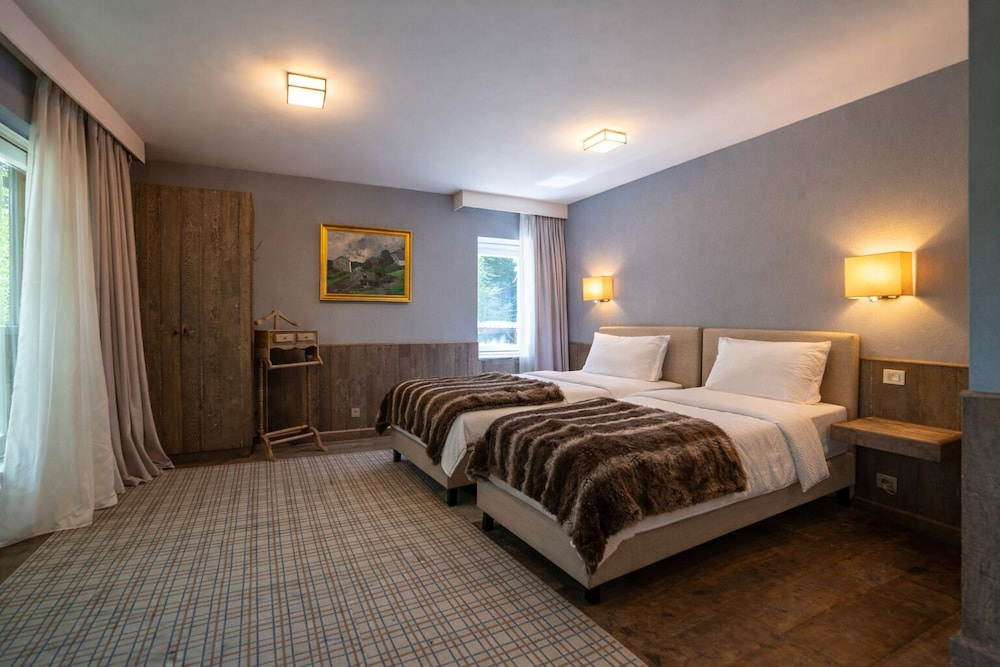 Superior Double room (twin beds)