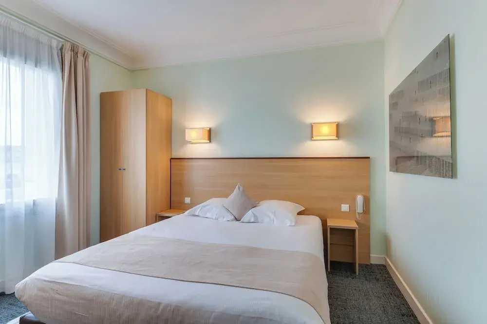 BRIT HOTEL CONFORT CLERIA LORIENT Centre - Chambres