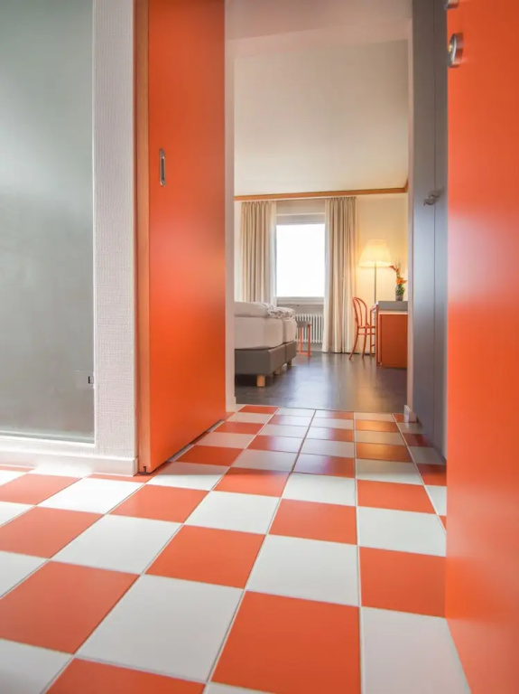 1 Bedroom Standard Double room with balcony and with lake view (full double bed)