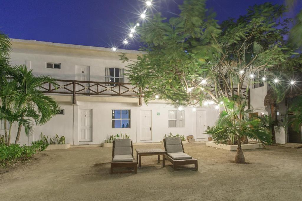 La Diosa Kali Beach Front Hotel