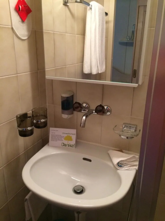 Hotel Bellevue - Traditional Swiss Hideaway - Chambres