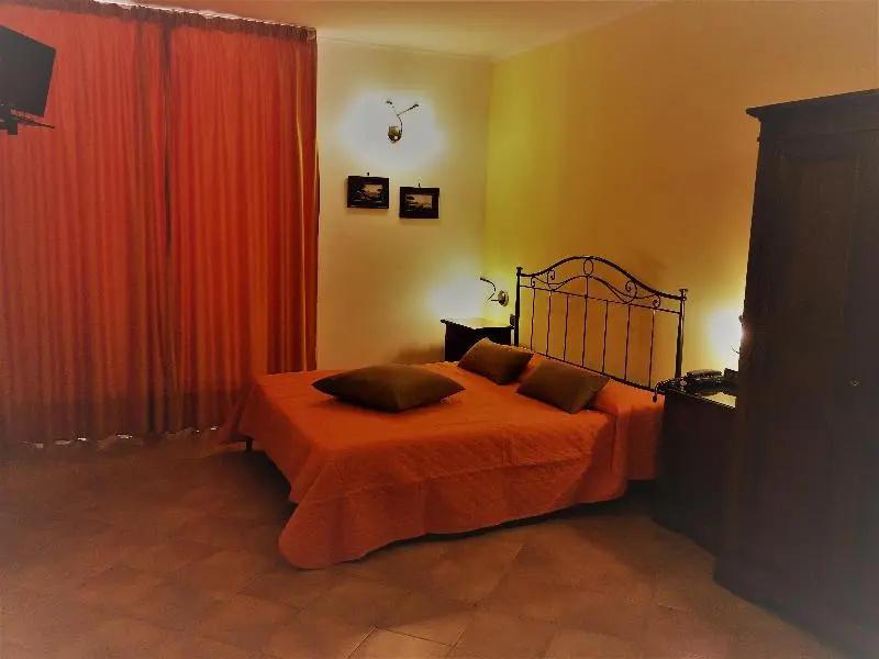 Hotel Neapolis - Chambres