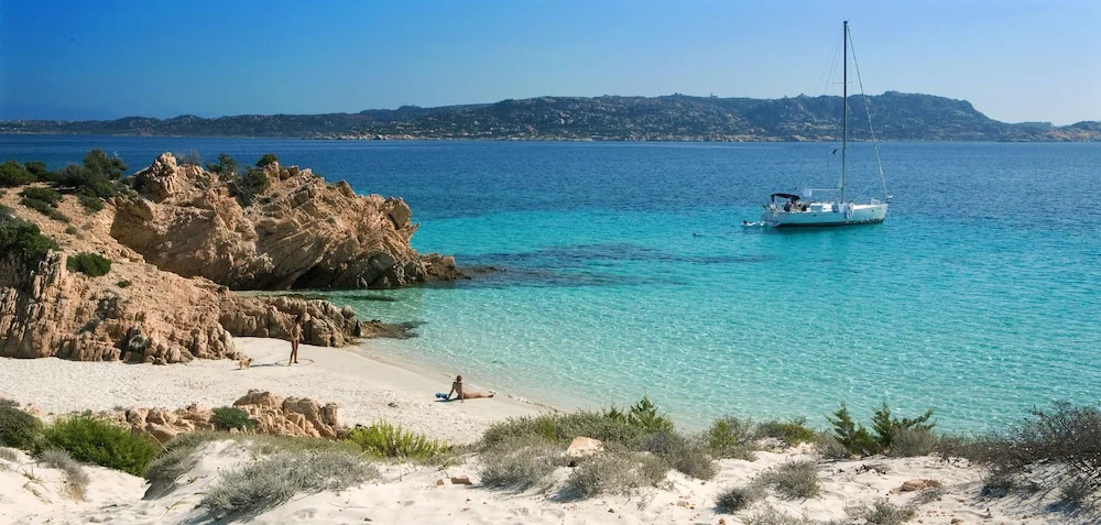 Beach & Waterfront