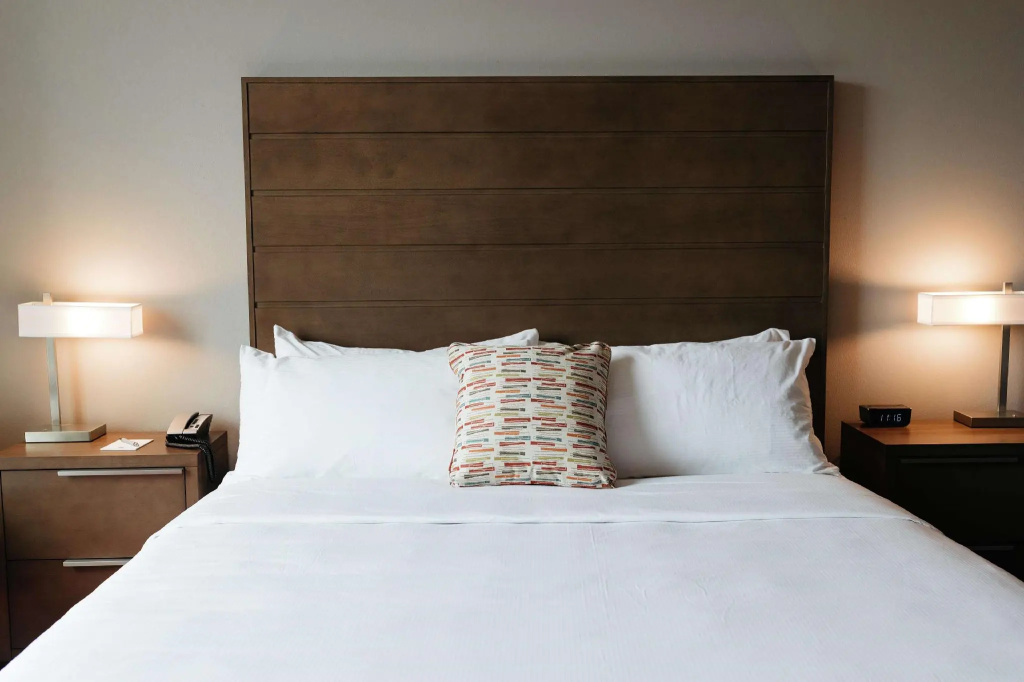 Revel Hotel Des Moines Urbandale, Tapestry Collection by Hilton - Chambres